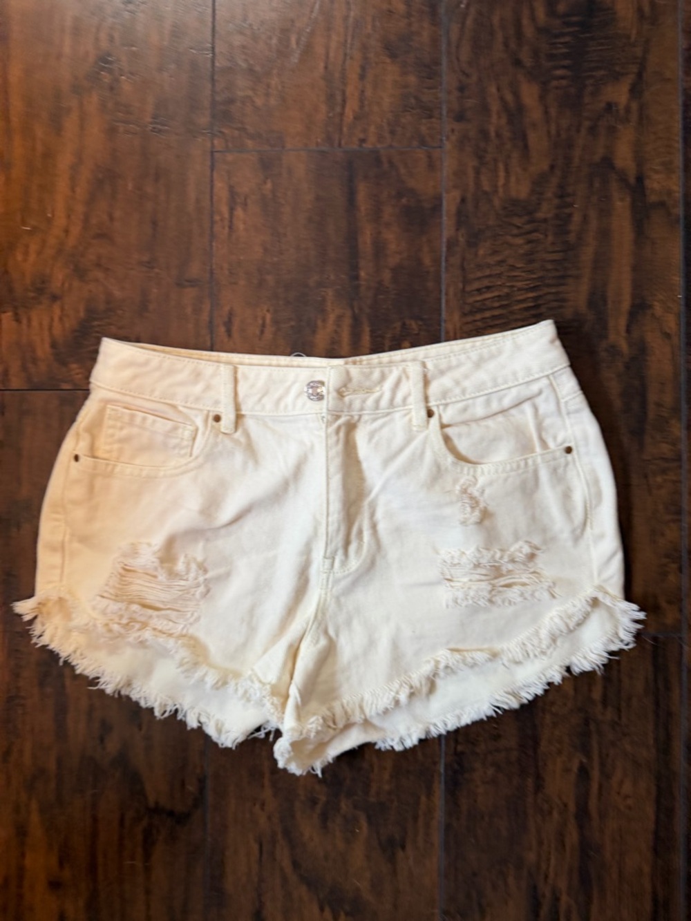 NWOT PacSun Cream Jean Shorts